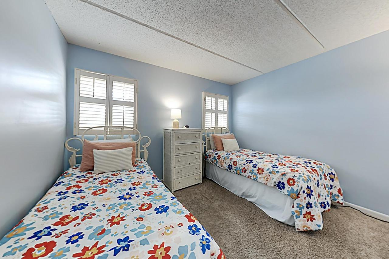 New Listing! Fernandina Beach Oasis With Pool Condo Exteriér fotografie